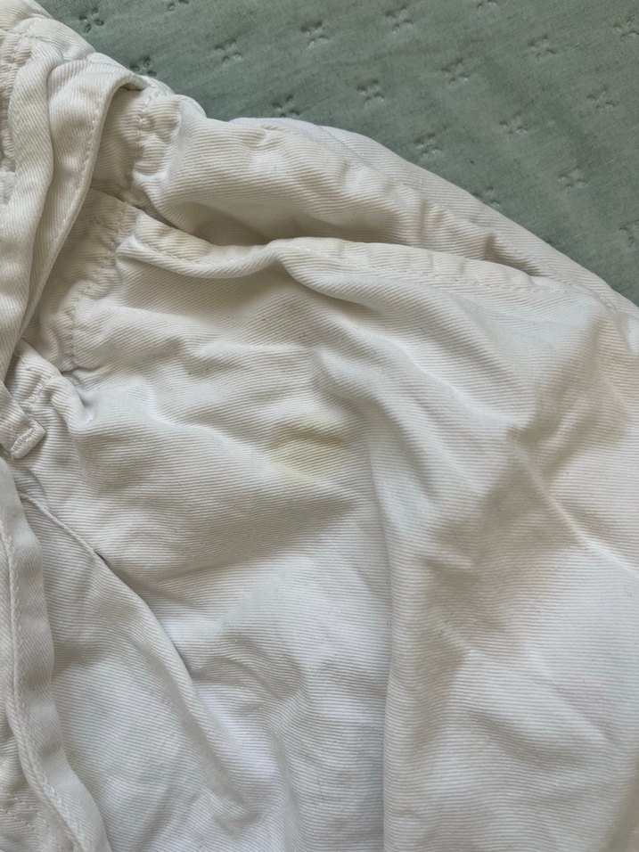 Beyaz Keten Şort - Görsel 3