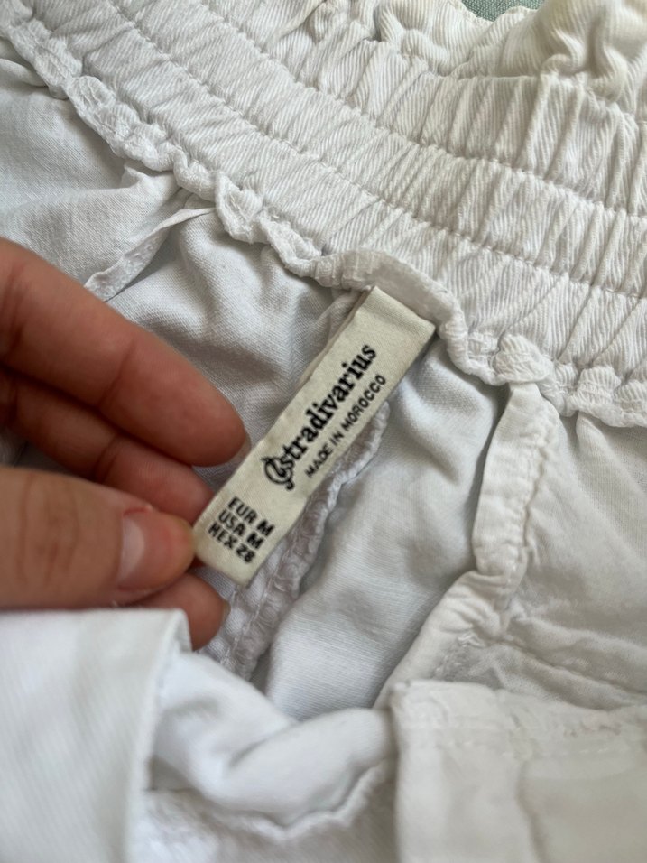 Beyaz Keten Şort - Görsel 2