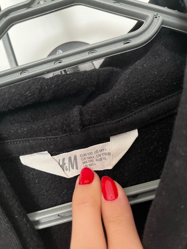 Kapüşonlu Siyah Baskılı Kadın Sweatshirt - Görsel 2