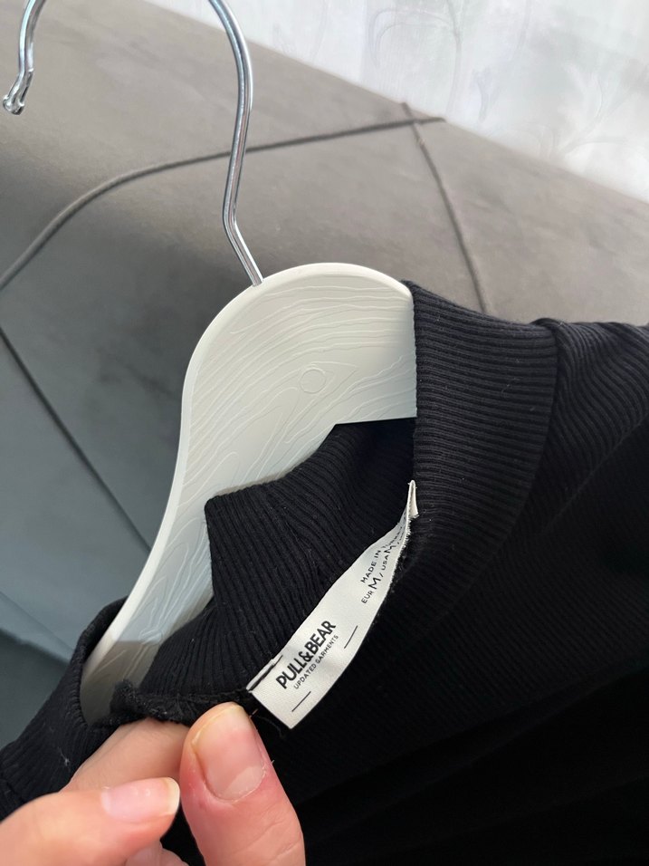 Siyah Uzun Kollu Yüksek Yaka Elbise - Görsel 4