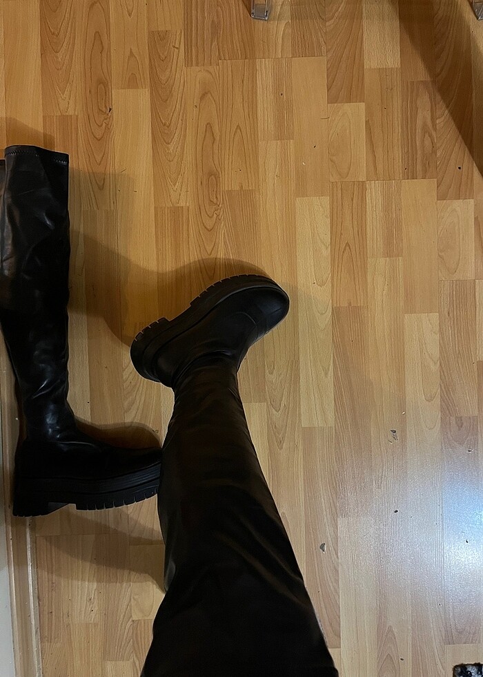 BERSHKA Dizüstü Bot - Görsel 4