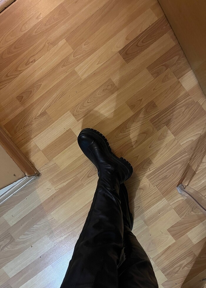 BERSHKA Dizüstü Bot - Görsel 2