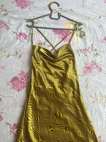 H&M Saten Elbise