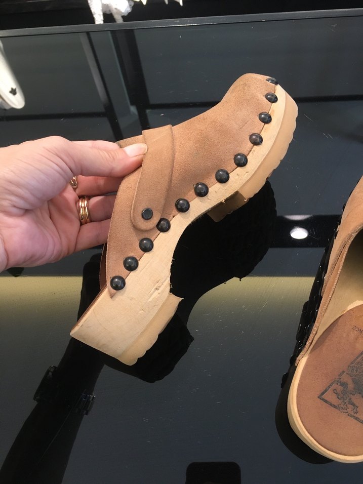 Bej Süet Tokalı Kadın Klasik Topuklu Terlik - Görsel 4