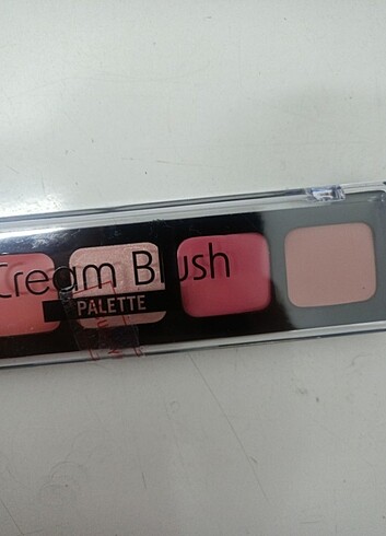  Beden Renk Rival me cream blush