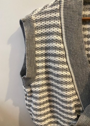 Gri Örgü V Yaka Kadın Süveter - Görsel 2