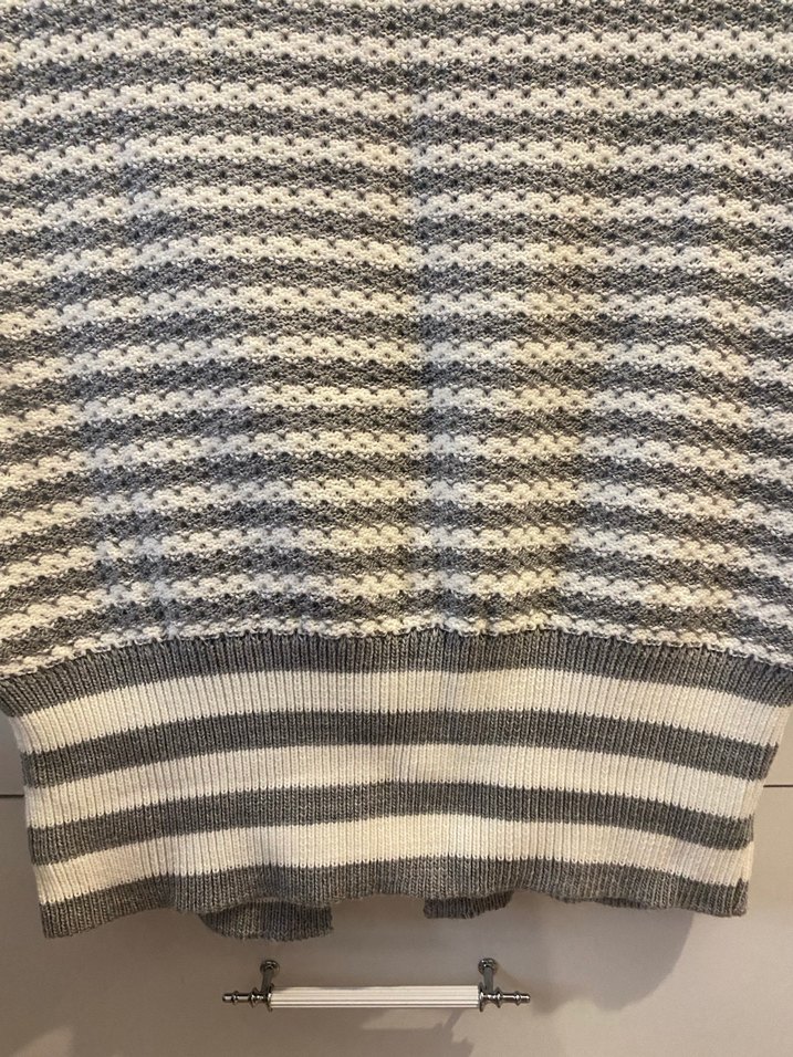 Gri Örgü V Yaka Kadın Süveter - Görsel 5