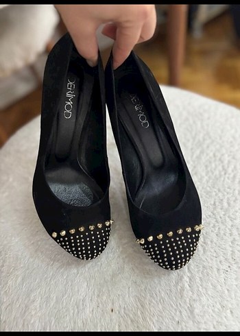 Siyah 
DERİMOD Süet Taşlı Topuklu Kadın Ayakkabı - Görsel 2