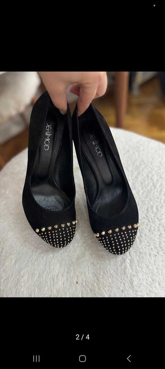 Siyah 
DERİMOD Süet Taşlı Topuklu Kadın Ayakkabı - Görsel 2