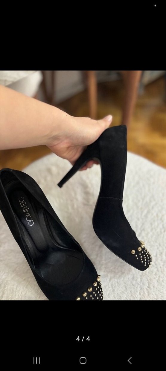 Siyah 
DERİMOD Süet Taşlı Topuklu Kadın Ayakkabı - Görsel 3