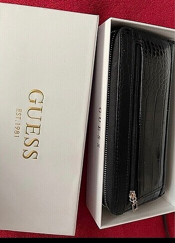 Beden GUESS RUGAN SİYAH CÜZDAN