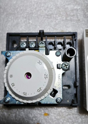 DemirDöküm Gri Mekanik Termostat - Görsel 3