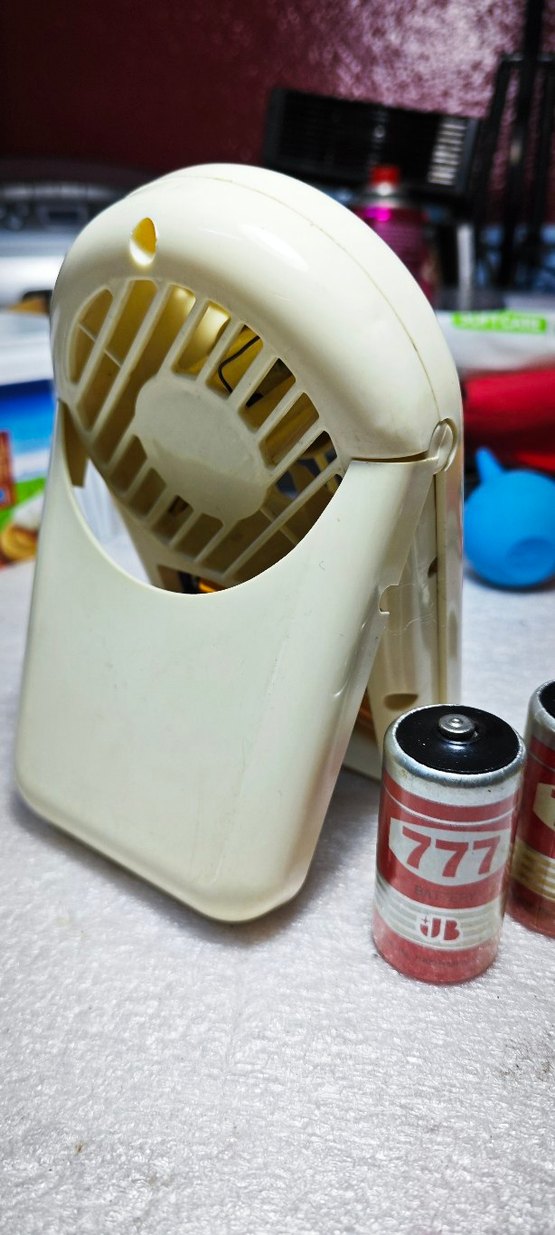 Beyaz Masaüstü Mini Vantilatör 90lar - Görsel 2