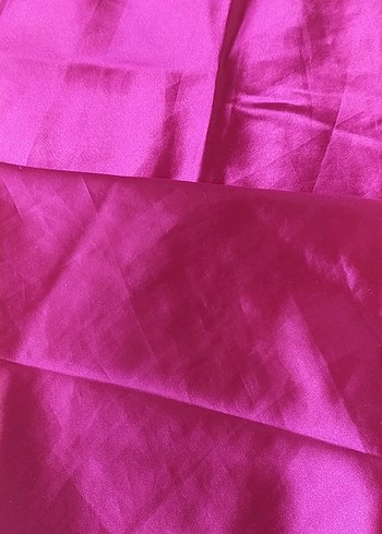 Parlak Pembe Uzun Askılı Kadın Gecelik - Görsel 2