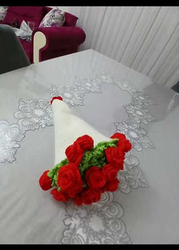 Nakışlı Beyaz Yuvarlak Masa Örtüsü - Görsel 2