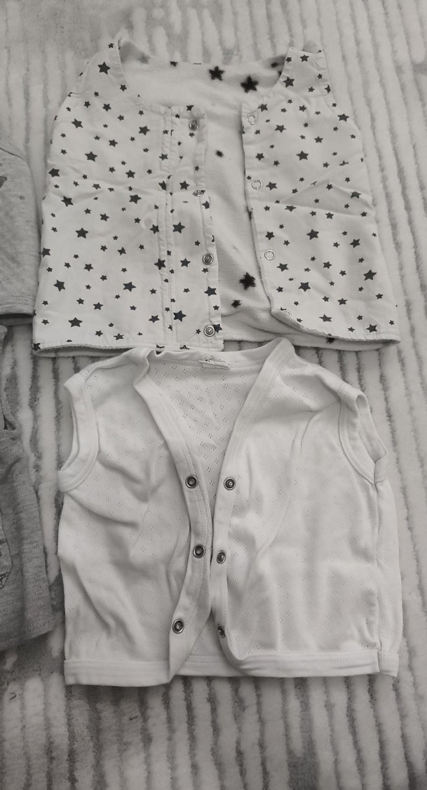 Gri Bebek Yelekleri, Düğmeli, Kolsuz - Görsel 3