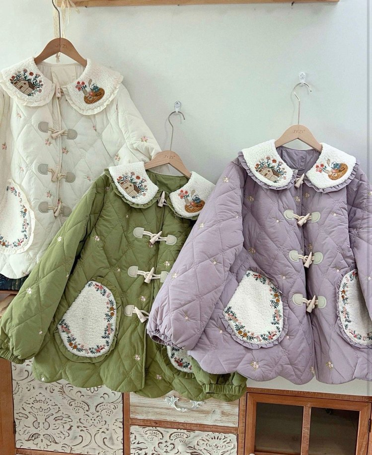 Nakışlı Düğmeli Bohem Mor Kışlık Mont - Görsel 3