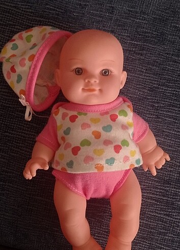 Konuşan Oyuncak Bebek