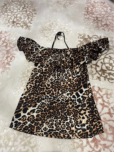 Leopar elbise