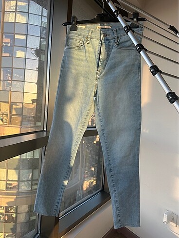 Levi?s açık mavi skinny kot pantolon