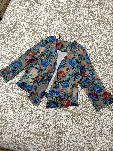 Koton Çiçekli yazlık ceket