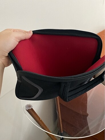 Beden Notebook ve tablet çantası
