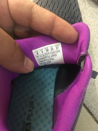 Skechers spor ayakkabı 
