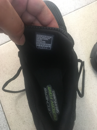 44 Beden Skechers spor ayakkabı