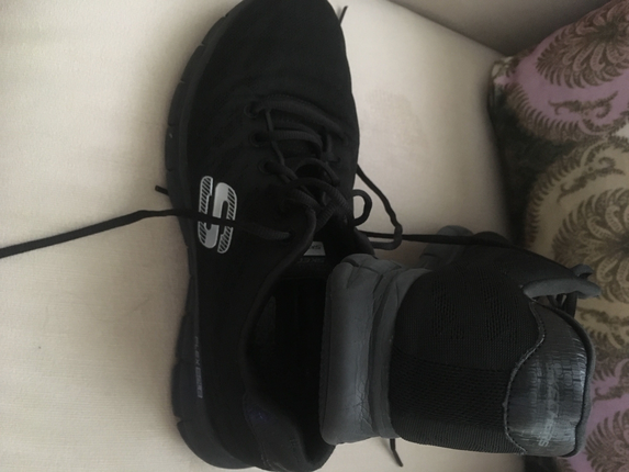 Skechers spor ayakkabı