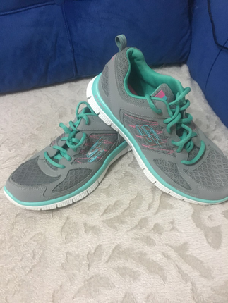 38 Beden çeşitli Renk Skechers