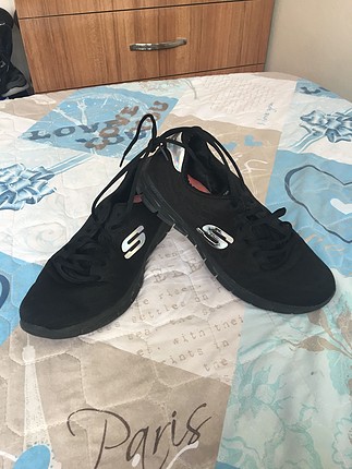 Skechers
