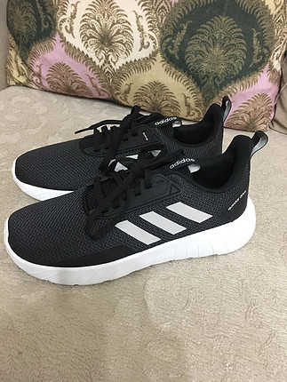 Adidas Adidas sıfır kutusuz orjinal ürün 