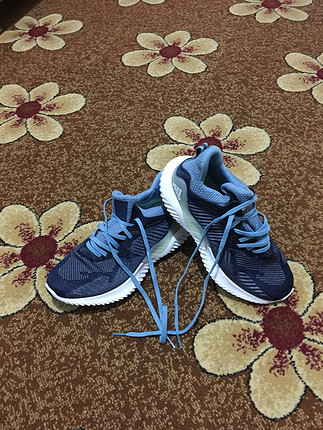 38 Beden çeşitli Renk Adidas alphabounca 