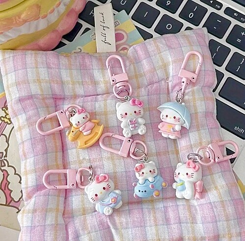 Beden Hello kitty charm anahtarlık telefon ipi
