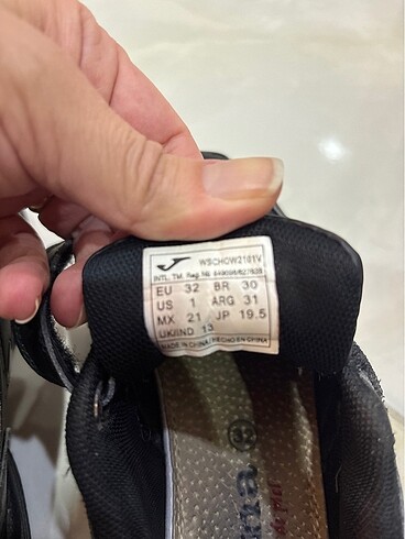32 Beden siyah Renk Joma erkek çocuk spor ayakkabı