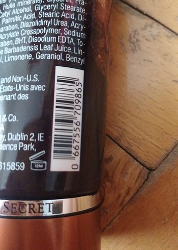 Beden Victoria's Secret Bare Vanilla Lüks Vücut Losyonu