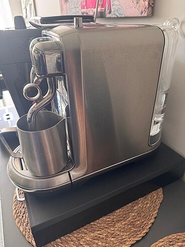  Beden Nespresso kahve makinesi