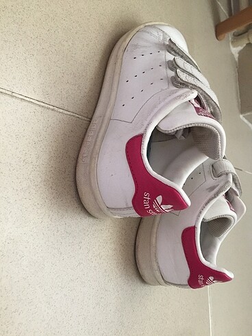 Adidas spor ayakkabı