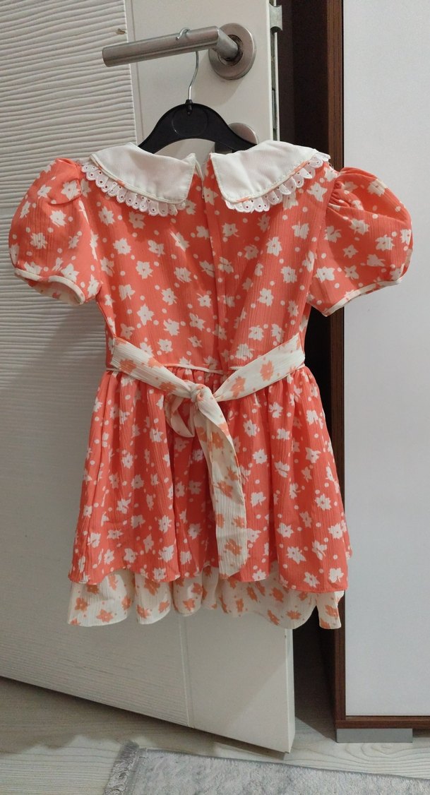 Nakışlı Yakalı Kız Çocuk Elbisesi - Görsel 4