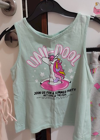 LC Waikiki Kız 2 tşört 1 şort - Görsel 4