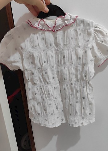 Kız Çocuk Beyaz Nakışlı Fırfırlı Bluz - Görsel 3