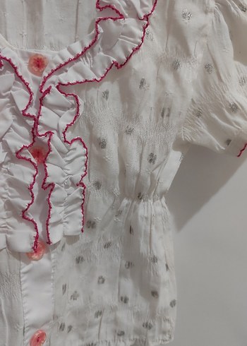 Kız Çocuk Beyaz Nakışlı Fırfırlı Bluz - Görsel 2