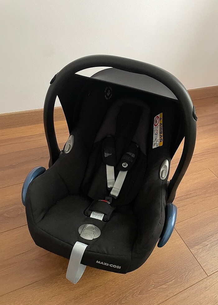 Maxi Cosi Cabriofix ana kucağı - Görsel 2