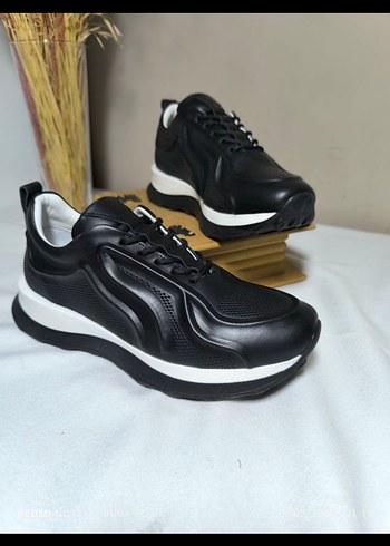 Deri spor ayakkabı sneaker