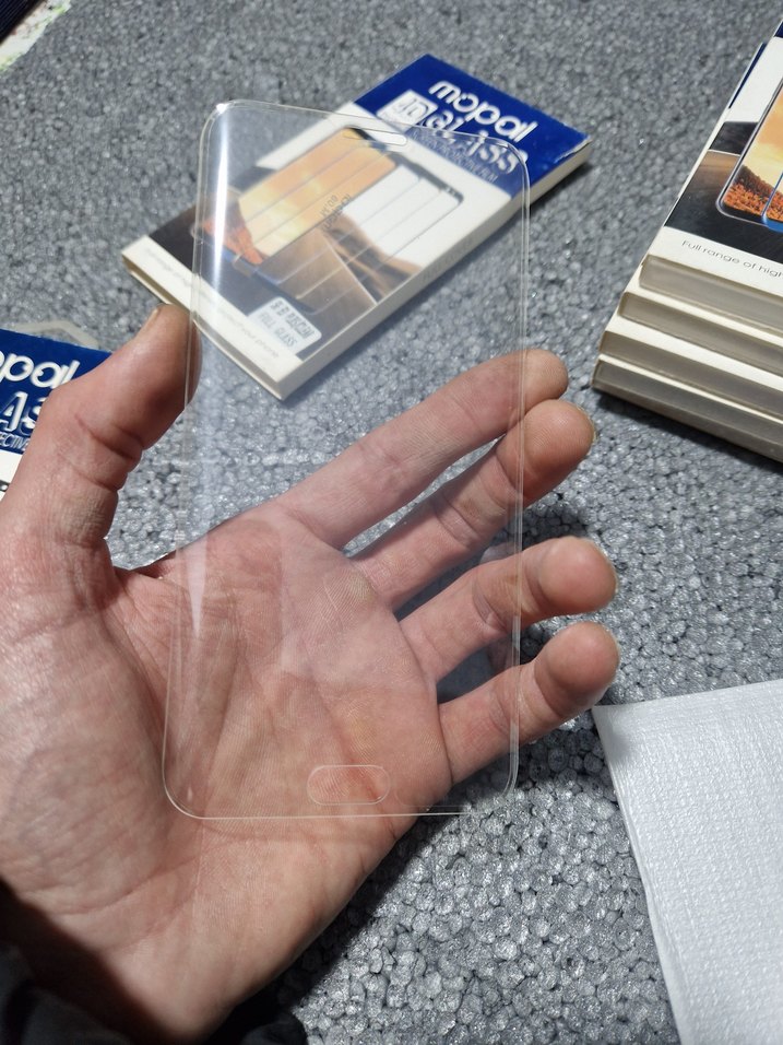 S6 edge plus kavisli ekran koruyucu 7 adet gönderilecektir - Görsel 2