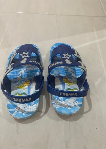 30 Beden Erkek Çocuk Mavi sandalet yeni