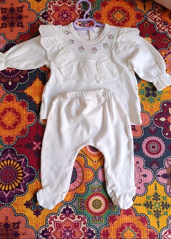 Beyaz Uzun Kollu Bebek Kıyafet Takımı - Görsel 5