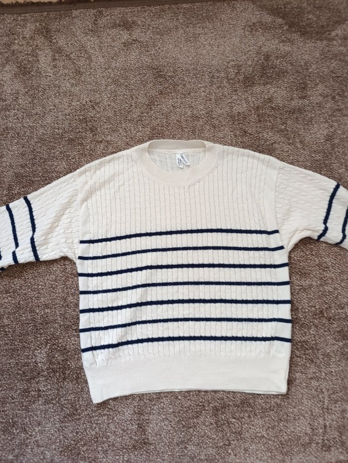 kız çocuk Beyaz Çizgili Örgü Kazak - Görsel 2