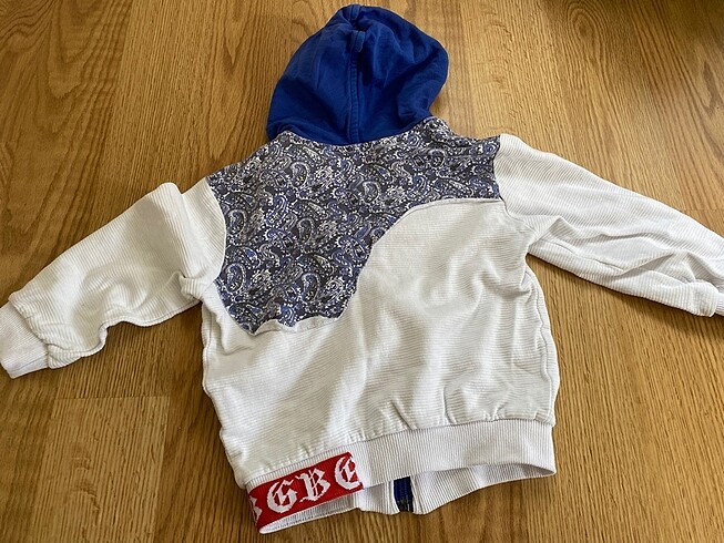 24-36 Ay Beden B&G store 3 yaş hırka