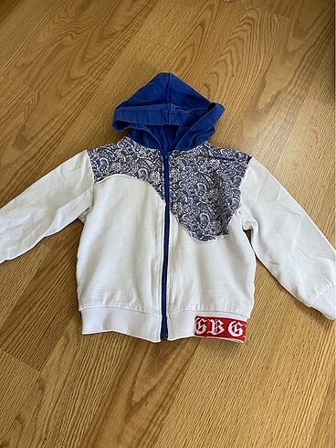 B&G store 3 yaş hırka